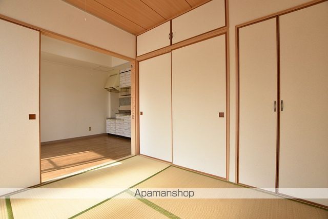 富岡レジデンスの内装写真