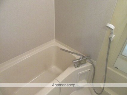 ファミールハウス　Ａ棟[2LDK/59.54m2]のバス