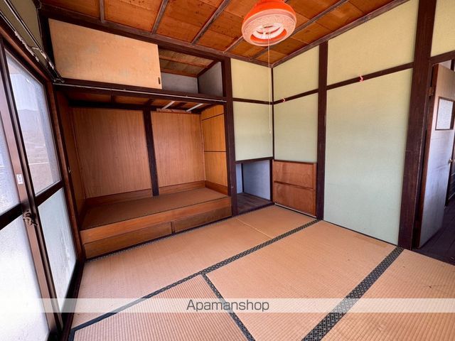 彦坂貸家の内装写真