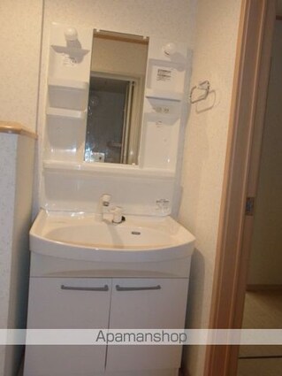 ファシリートプレイス[1K/28.15m2]の洗面所