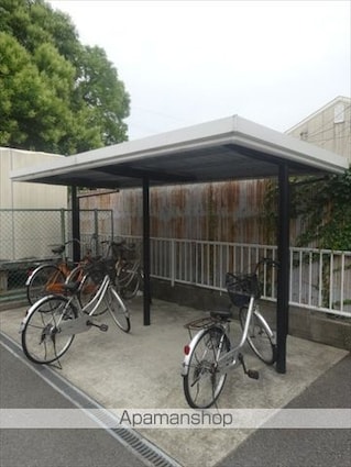 和歌山県和歌山市小雑賀２丁目[3DK/50.9m2]の共用部3