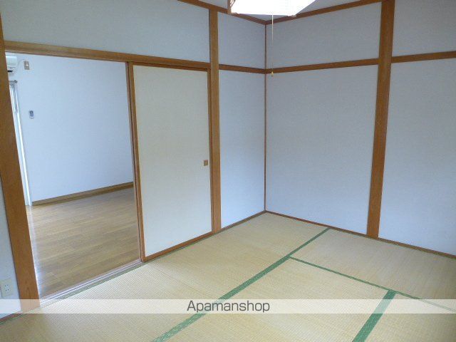 コーポオオタの内装写真