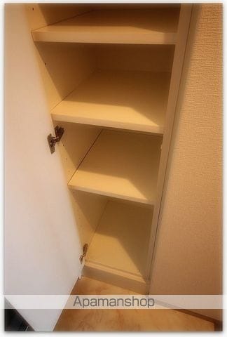 フロンティアタワー九条IICITYSPIRE九条IIの内装写真