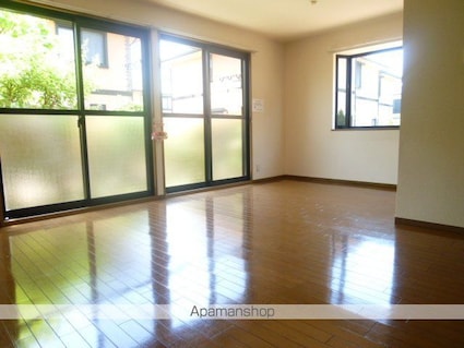 ロイヤルガーデン壱－七番館[3LDK/88.77m2]のリビング・居間