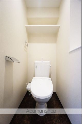 ブランシエスタ東別院「ヒガシベツイン」[1K/24.3m2]のトイレ