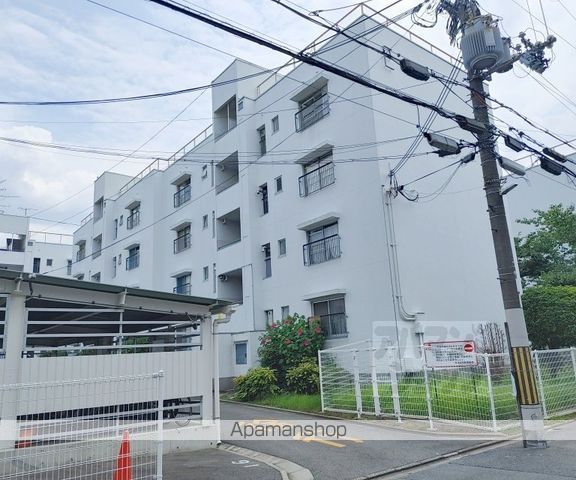 西浦勤労者住宅E棟の外観写真