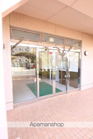 オーシャンビュー壱番館の玄関写真