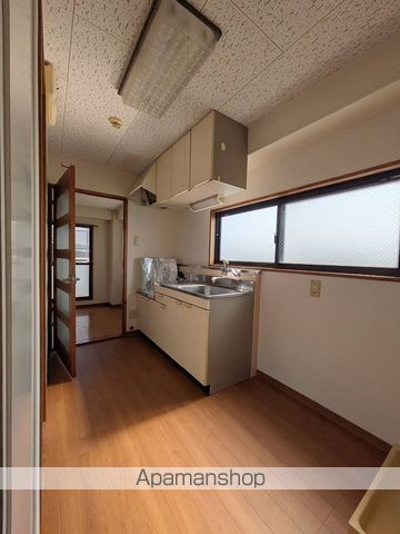 ジュネス沖新の内装写真
