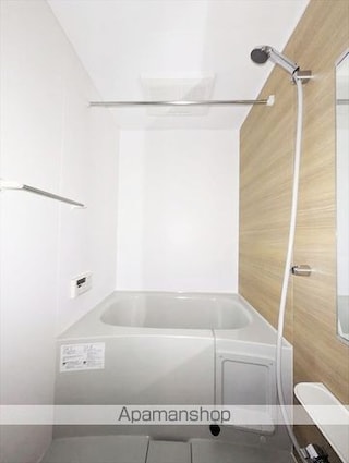 タイタン[1R/34.15m2]のバス