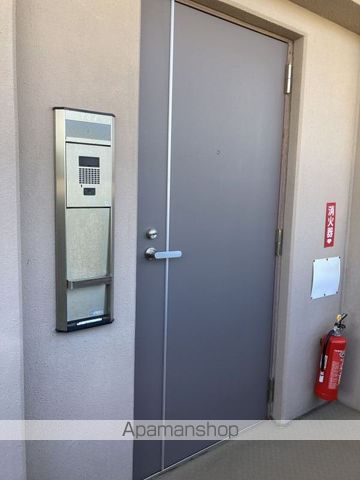 BUENA川端町4丁目弐番館の玄関写真
