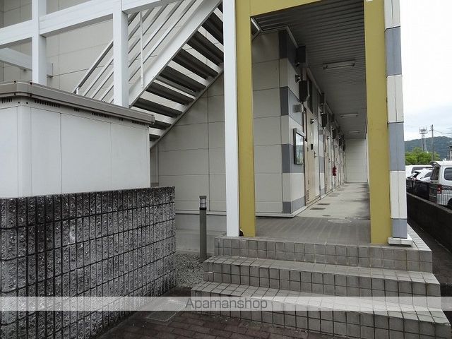 レオパレスプログレスINの玄関写真