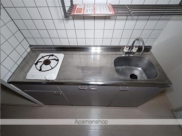 ロイヤルヒルズ柳生IIIの内装写真