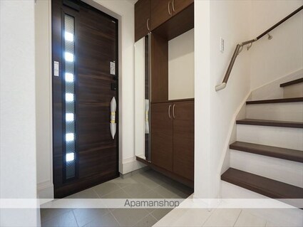 リーブルファイン芳野１号館[3SLDK/112.61m2]のロビー