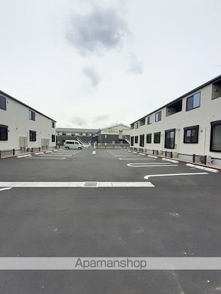 ライフランドＤ[2LDK/58.57m2]の駐車場