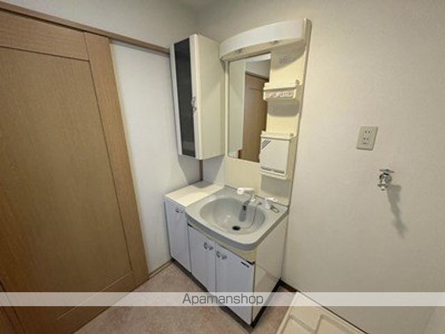 クリスタルマンションの内装写真