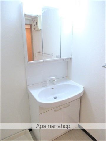 OPH北千里青山台1棟の内装写真