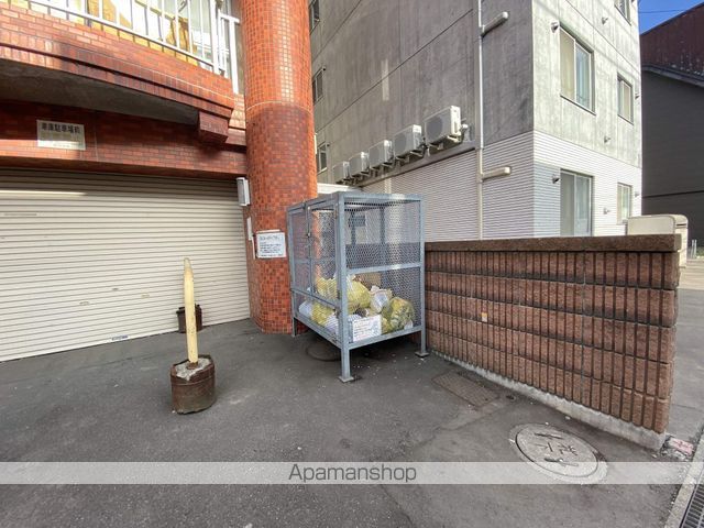 ローヤルハイツ8.8の内装写真