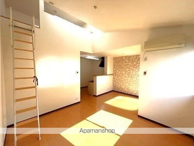 砂子の家A棟B棟の内装写真
