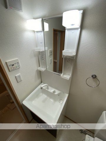 ベイルーム追浜の内装写真