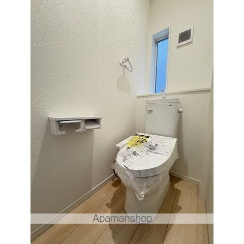 detached 埼玉県新座市新堀１丁目12-11-30

地図を見る