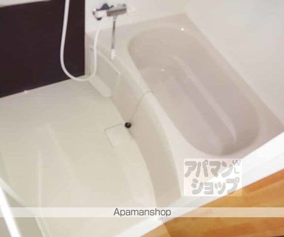 BEE HOUSEの内装写真