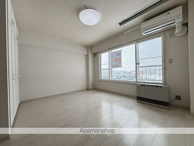 PETIT CHATEAUの内装写真