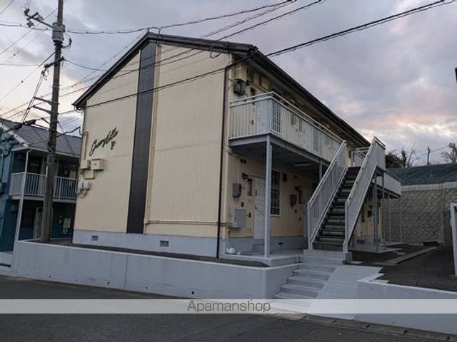 グリーンヒルズF棟の外観写真