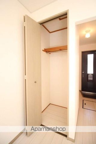 レジデンス高柳A棟の内装写真