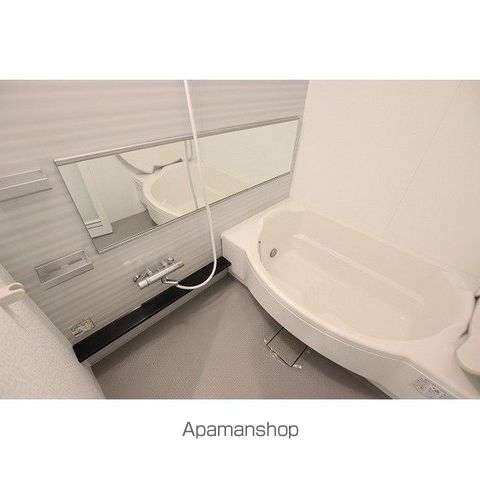 ファミールサイセイIIIの内装写真