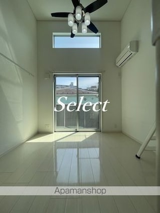 神奈川県横浜市金沢区六浦東１丁目[1K/16.66m2]のリビング・居間