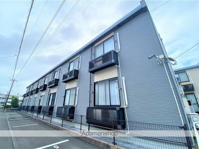 レオパレス大宮の外観写真
