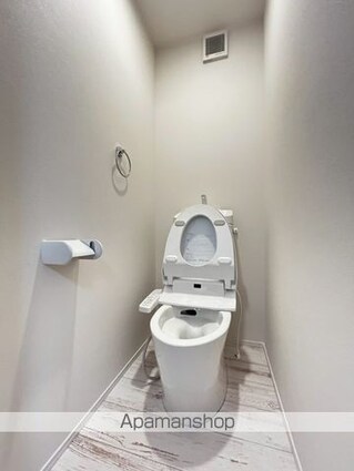 グランコート高尾町[1R/30.38m2]のトイレ