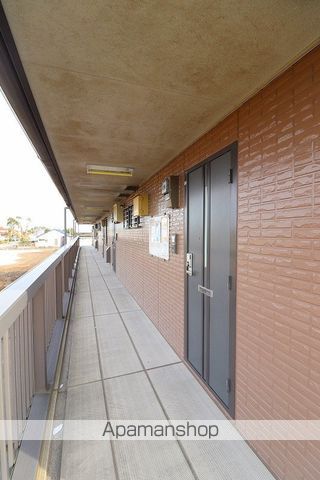 セジュール札元 A棟の玄関写真