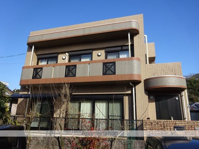 桜小路貸家の外観写真
