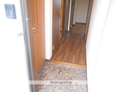 岐阜県岐阜市茜部中島３丁目[2LDK/50m2]の玄関