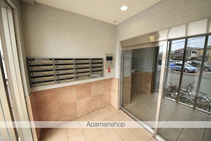 ドミール聖蹟桜ヶ丘[1K/21m2]の共用部3