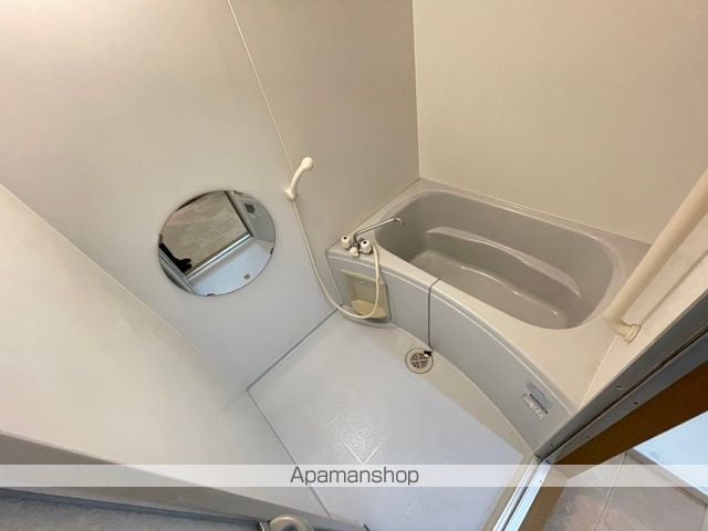 フォーレスト本城IIの内装写真
