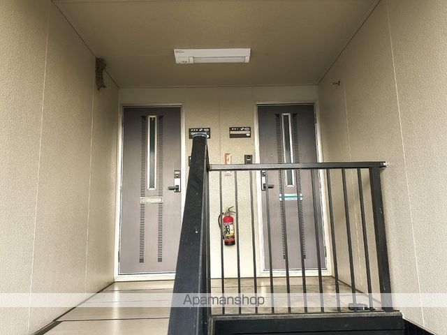 メゾングレースの玄関写真