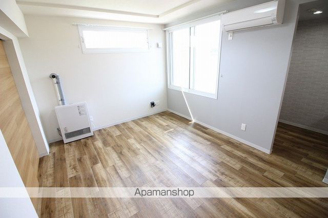 Ｂｒｉｌｌｅｒ　ＭＯＴＯＭＡＣＨＩ[1LDK/37.9m2]のリビング・居間