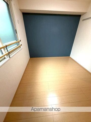 リアン トゥールの内装写真