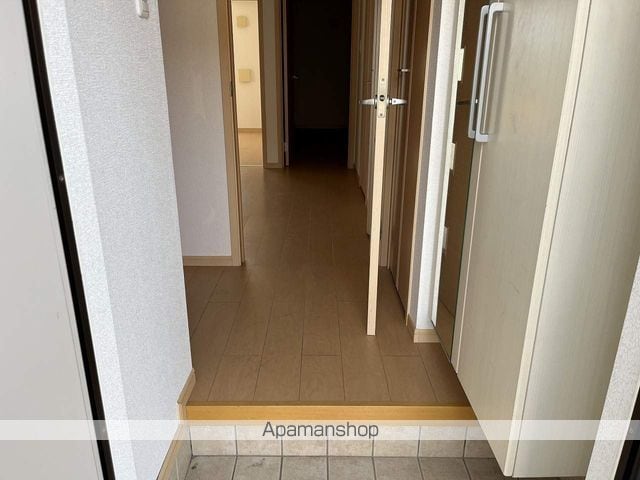 グランドゥール ソフィアIIの内装写真