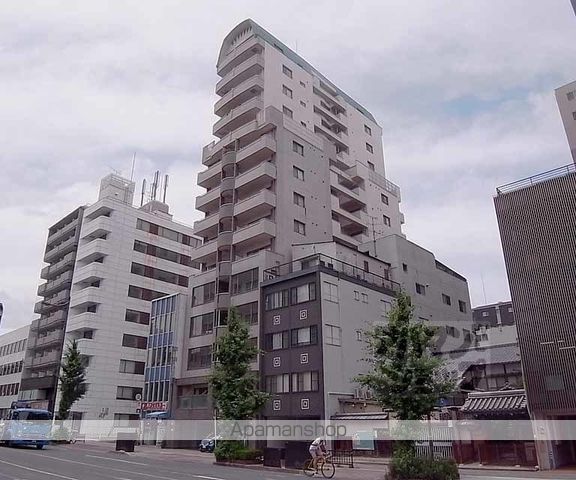 ピュアコート五条の外観写真