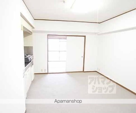 新橋ハイツの内装写真