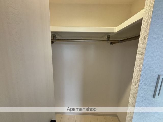 ATTIRANT西三国の内装写真