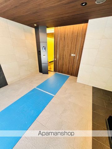 BRILLIA IST 上野稲荷町の玄関写真