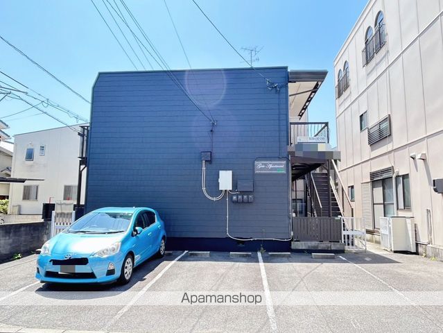 Goto apartmentの外観写真