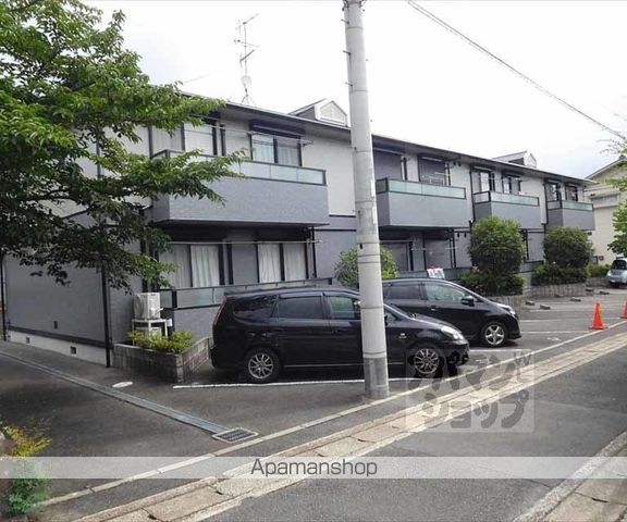 ハイツやすらいの外観写真