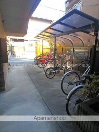 カーサエレガンテヨコヤマ[1LDK/35m2]の共用部1