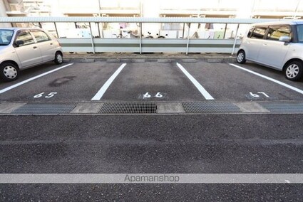 ビレッジハウス山北５号棟[2K/28.98m2]の駐車場2