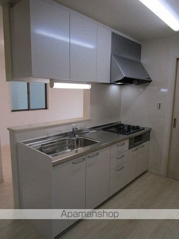 鹿児島市 2階建 築8年の内装写真